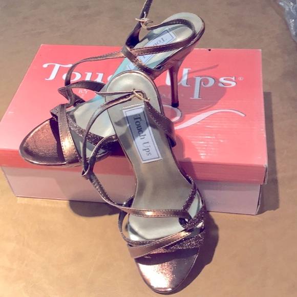 NWT  Bronze gold high-heel platform strappy sandal evening party shoe size 6 NEW - Picture 4 of 11